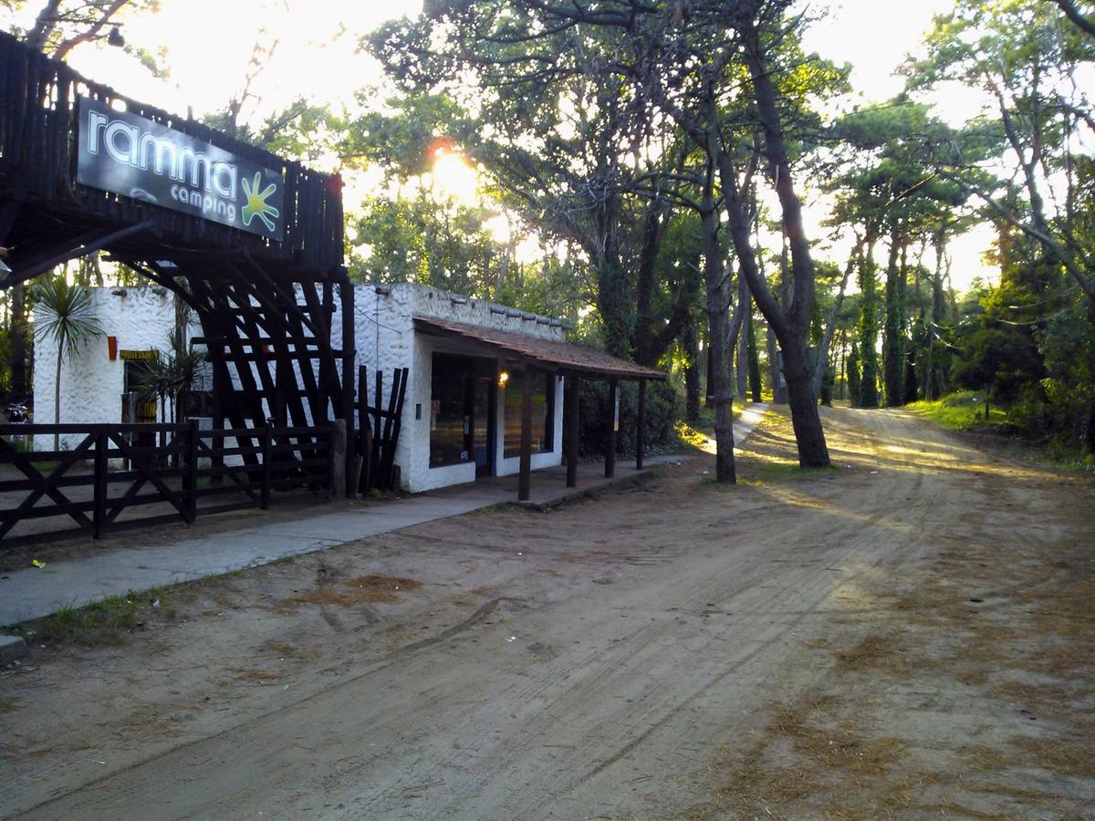 ビージャ・ヘセル Ramma Campingホステル エクステリア 写真